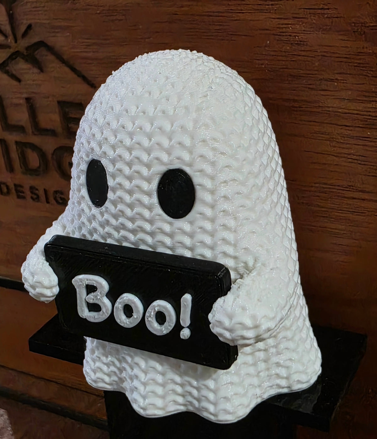 Boo! Ghost desk buddy