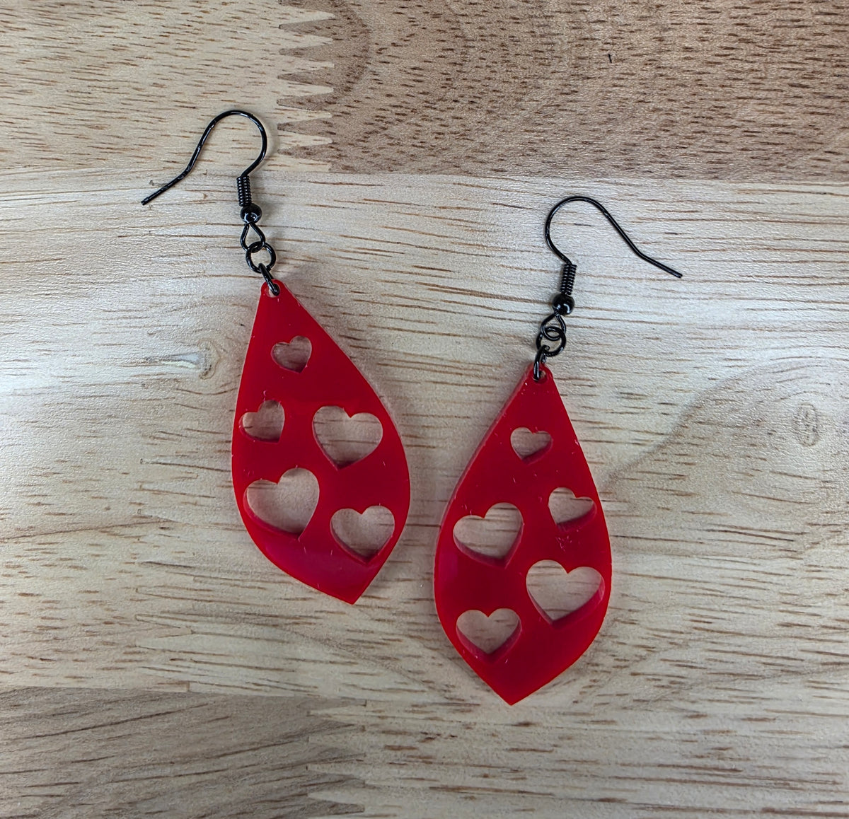 cut out hearts-red