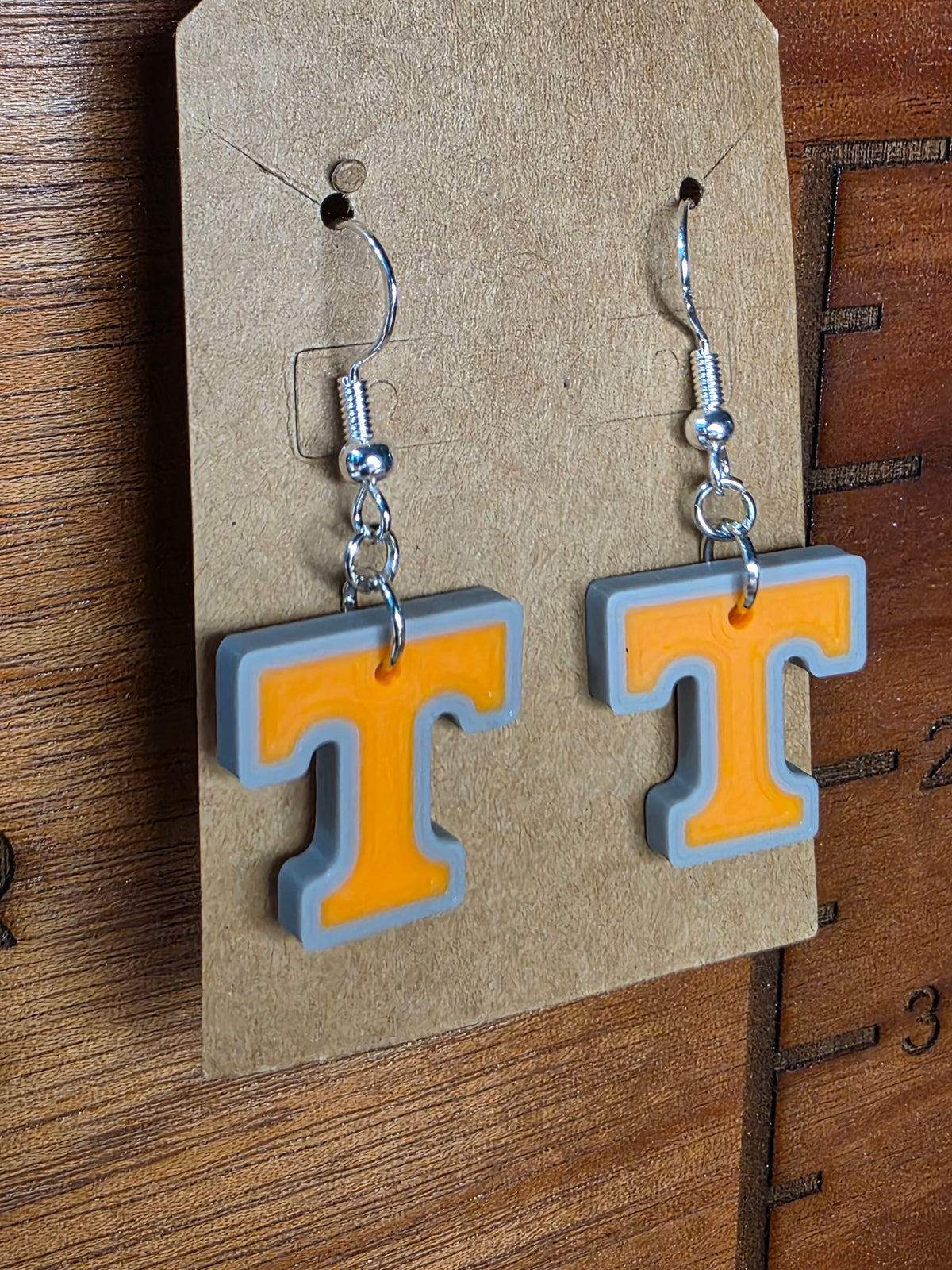 Power T (smokey gray and orange)