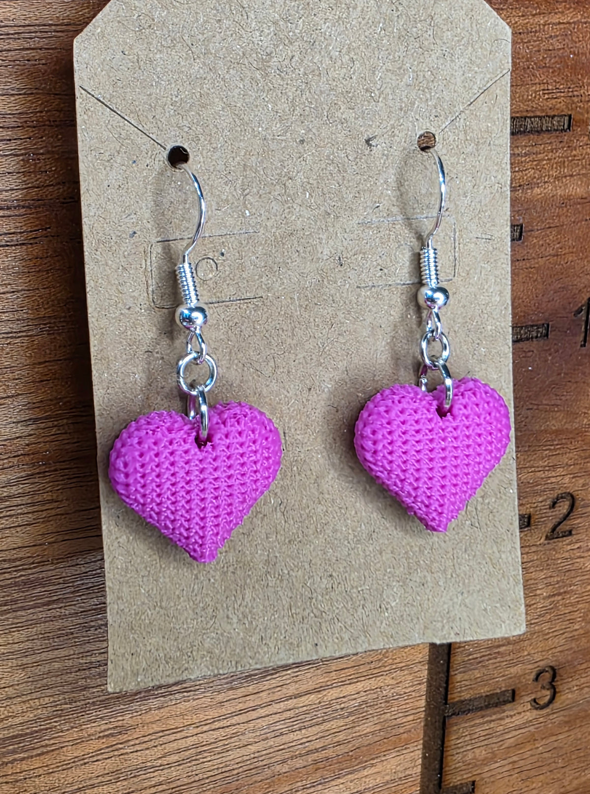 Knitted hearts (fuschia)